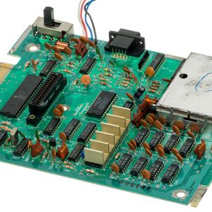 Der Z80 diente als zuverlässiger Prozessor in vielen frühen Spielkonsolen, etwa dem Atari-2600-Rivalen Colecovision.(Bild:  Vanamo Media Public Domain)