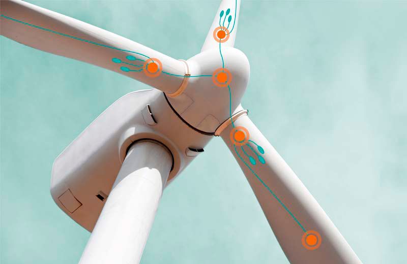 Das 2010 gegründete Startup fos4X ist Spezialist für faser-optische Messtechnik in Rotorblättern von Windenergieanlagen. Die von fos4X entwickelte Sensorik zeichnet sich insbesondere durch ihre Langlebigkeit (mehr als 108 Lastzyklen), große Messamplitude, geringe Baugröße, lange Übertragungsstrecken und elektromagnetische Unempfindlichkeit aus.  (Bild: fos4X)