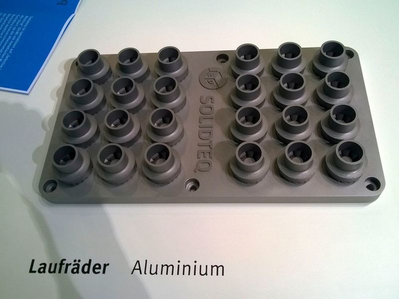 ... Als verwendete Materialien kommen Aluminium, Edelstahl sowie Werkzeugstahl zum Einsatz.  (D.Quitter/konstruktionspraxis)