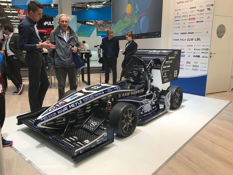 Das Formula Student Team von HAWKS hat neuste Simulationslösungen von Cadfem für die Produktentwicklung eingesetzt.  (U. Drescher/konstruktionspraxis)
