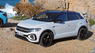 Wieder zurück in der Bestseller-Liste des KBA für den Monat März: der VW T-Roc (Bild: Volkswagen AG)