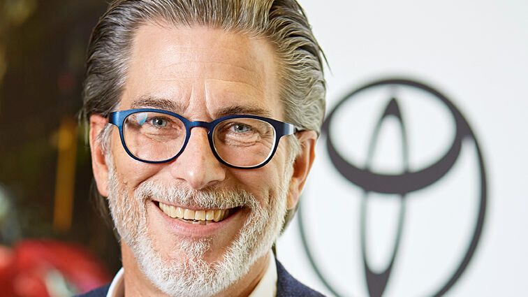 Heiko Twellmann sieht im breiten Antriebs- und Modellangebot von Toyota einen Wettbewerbsvorteil. (Bild:  Toyota)