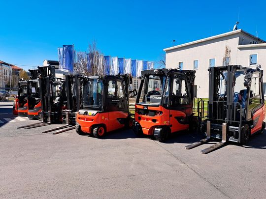 Um Explosionen effektiv zu verhindern, setzt Sherwin-Williams (legal entity Inver  GmbH) auf die Ex-Schutz-Stapler von Linde. Für die Auswahl der passenden Modelle  und Maßnahmen zeigte sich Beutlhauser verantwortlich. (Bild:  Beutlhauser Gruppe)