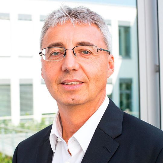 Der Autor: Jürgen Hamm ist Solutions Architect SAP bei NetApp Der Autor: Jürgen Hamm ist Solutions Architect SAP bei NetApp