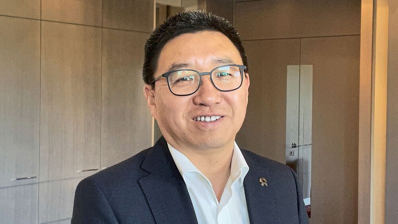 Hui Zhang ist Vice President Europe und Managing Director von Nio. Im Interview erläutert er, wie der Marktstart in der Praxis aussieht.