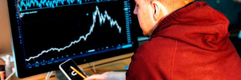 78 Prozent der KI-Vorreiter unter den Unternehmen führen ihre KI-Initiativen wie vor der Corona-Pandemie fort, 21 Prozent haben deren Umsetzung sogar beschleunigt. (Bild:  gemeinfrei / Unsplash)