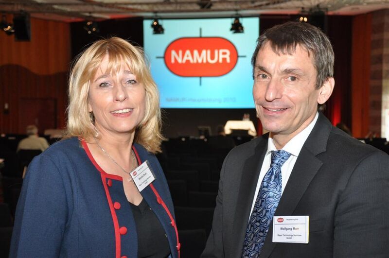 Hatten bei der Namur-Hauptsitzung die Zügel in der Hand: Monika Reek, Geschäftsstelle Namur, und Namur-Geschäftsführer Wolfgang Morr (Bilder: M.Henig/PROCESS) (Archiv: Vogel Business Media)