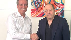 Dr Georg Holzinger, Managing Executive Officer of Shibaura Machine and spokesperson for the management board of Shibaura Machine LWB, and Emilio Modesto Puebla Vallina of Puebla Vendrell Engineering System have agreed on a sales partnership for the Spanish market, effective immediately. (Source: Shibaura Machine LWB)