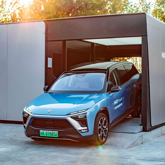 In China sind bereits 18 Batterie-Wechselstationen des Autobauers Nio in Betrieb.(Bild:  Nio)