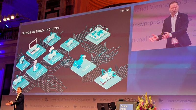 Die derzeitigen Trends in der Nutzfahrzeugindustrie erläuterte Niklas Klingenberg, Mitglied des Vorstands von Traton. (Bild: Stefanie Eckardt)