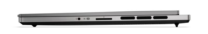 Das Lenovo Legion Slim 7 ist 16,9 mm dünn und bietet zahlreiche Anschlussmöglichkeiten; dazu gehört auch ein SD-Card-Reader. (Lenovo)