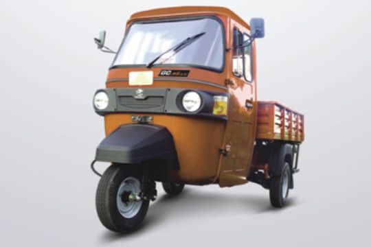 So sieht ein aktuelles Bajaj-Modell („GC Max“) aus – bei seinen „Commercial Vehicles“ setzt der indische Hersteller auf einfachste Technik. Auf Karosserieteile gibt es ein Jahr „Anti-Rost-Garantie“. (Archiv: Vogel Business Media)