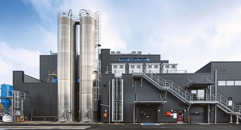 Dieses Gebäude am Standort Dormagen in Deutschland beherbergt die neue Produktionsanlage von Covestro für Polycarbonat-Spezialfolien. (Covestro)