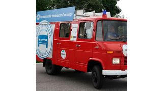 Mit einem eigenen Servicemobil ist der ZDK bei diversen Oldtimerveranstaltungen mit von der Partie. (Promotor)