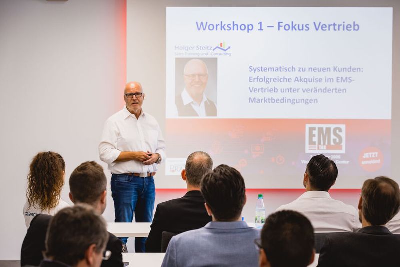 Impressionen vom 24. Würzburger EMS-Tag: Im Mittelpunkt standen aktuelle Branchenthemen, praxisnahe Impulse und insbesondere der persönliche Austausch innerhalb der EMS-Community. (Bild: Stefan Bausewein)