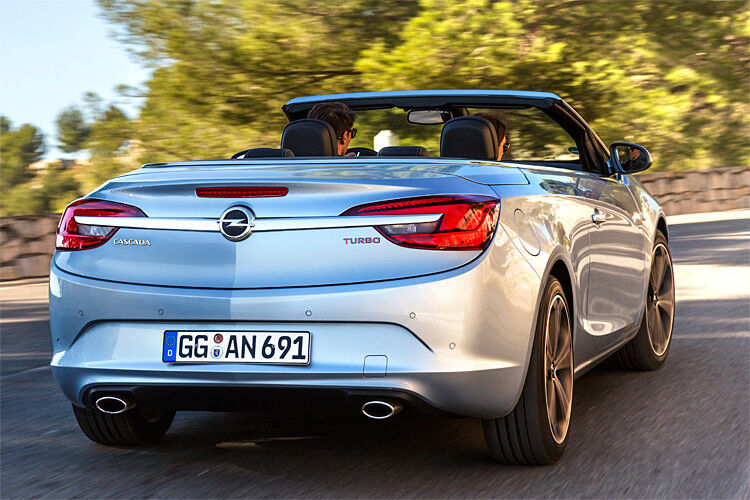 Damit erreicht das Modell laut Opel eine Höchstgeschwindigkeit von 235 km/h. Den Verbrauch gibt der Hersteller mit 6,7 Litern auf 100 Kilometer an. (Foto: Opel)