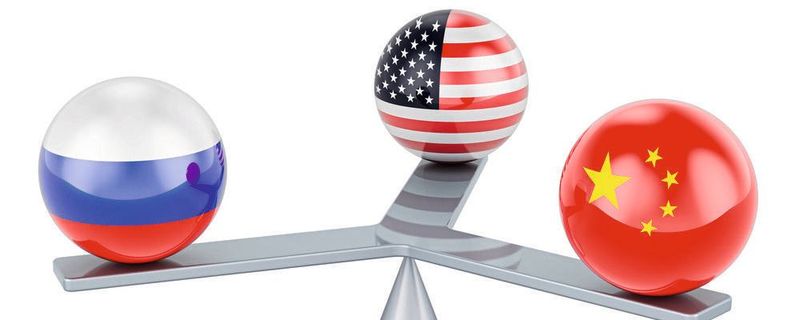 Die USA wollen Druck auf chinesische Technologielieferanten ausüben, damit sich diese an den gegen Russland ausgesprochenen Tech-Sanktionen beteiligen. Die chinesische Regierung spricht sich entschieden dagegen aus. China zählt zu Russlands wichtigsten Handelspartnern. Die USA wollen Druck auf chinesische Technologielieferanten ausüben, damit sich diese an den gegen Russland ausgesprochenen Tech-Sanktionen beteiligen. Die chinesische Regierung spricht sich entschieden dagegen aus. China zählt zu Russlands wichtigsten Handelspartnern.