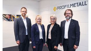 (V.l.n.r.) Die neuen Geschäftsführer Andreas Enderle, Profilmetall GmbH in Hirrlingen, und Simone Weyerich, Profilmetall Engineering GmbH in Marktheidenfeld, mit den geschäftsführenden Gesellschaftern Dr. Daniela Eberspächer-Roth und Manfred Roth. (Bild: Profilmetall)