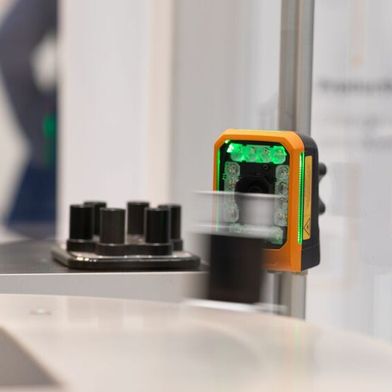 ABB Machine Automation präsentiert auf der Interpack adaptive Automatisierungslösungen für die Verpackungsindustrie – von magnetischer Planartechnologie bis zu offenen Robotiksystemen. (Bild: ABB)