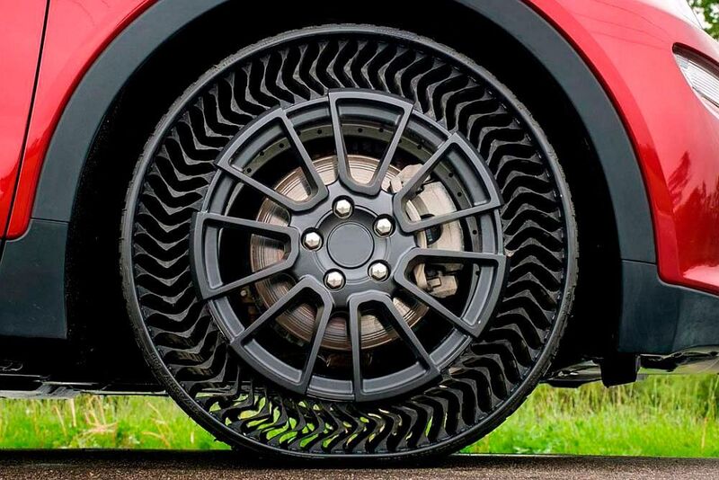 Luftloser Reifen Michelin Uptis: An den Anblick wird man sich gewöhnen müssen, wenn das Konzept diesmal wirklich auf den Markt kommt. (Michelin)