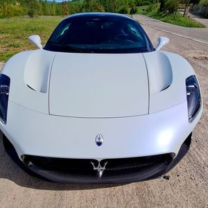 Die flach verlaufende Drehmomentkurve erreichen die Konstrukteure mit einer technischen Lösung, die aus der Formel 1 stammt.(Bild:  Michael Kirchberger/Ampnet)