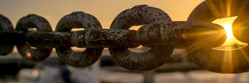 Welches Potential steckt in der Blockchain-Technologie? Was sind die relevanten Anwendungsbereiche und wo bestehen aktuell die größten Hürden? Wir haben Dr. Heinrich Arnold, CEO der Technologieberatung Detecon um eine Einschätzung gebeten.(Bild:  Pexels)