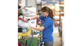 Nach der Zustimmung der Organe der Arbeitnehmerverbände und von Swissmem (ASM Arbeitgeberverbandes der Schweizer Maschinenindustrie) tritt der neue GAV in Kraft.  (Swissmem / Reto_Klink)