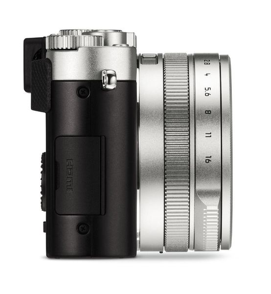 Die Leica D-Lux 7 kann über USB-C geladen werden. (Leica)