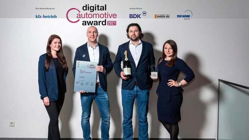 ... das Mazda- und Suzuki-Autohaus Lessingstraße aus Oberhausen ... (Bild: Stefan Bausewein)