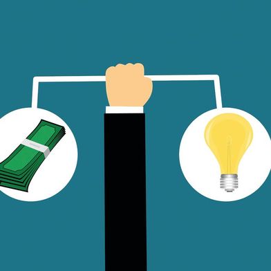 For new product ideas, costs play a crucial role. With design-to-cost methods, it is possible to plan precisely how to save costs most effectively. (Image: public domain)