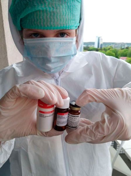 The researchers were able to test the effectiveness of different drugs on the coronavirus in the laboratory. (NTNU)