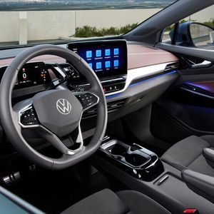 Der Innenraum ist fein ausstaffiert.(Bild:  VW)