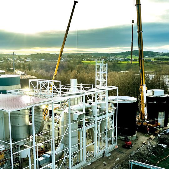 Das Werk von Borregaard im norwegischen Sarpsborg verfügt über eine Jahreskapazität von 160.000 Tonnen Lignin, von denen ein zunehmender Anteil Spezialprodukte sind. Das Werk von Borregaard im norwegischen Sarpsborg verfügt über eine Jahreskapazität von 160.000 Tonnen Lignin, von denen ein zunehmender Anteil Spezialprodukte sind.