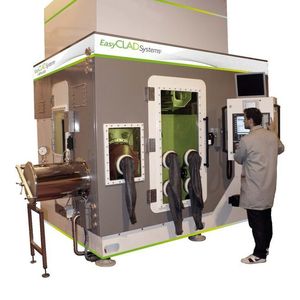 Bei „Magic 2.0“, dem größeren 3D-Drucker, steht ein Arbeitsraum von 1200 mm × 800 mm × 800 mm zur Verfügung. In ihm können wahlweise zwei verschiedene Düsen mit unterschiedlich großen Öffnungen eingesetzt werden.