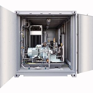 Schlüsselfertig und explosionsgeschützt: Eine ATEX-konforme Container-Lösung für eine Erdgasanlage bestehend aus einem Sauer Hurricane WP4351 BasSeal-CNG Erdgasverdichter, einem Sauer SRD Hochdruck-Kältetrockner und einem Sauer BasRack Hochdruck-Flaschenbündel. 