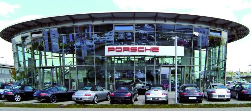 Mit Porsche ist Auto-Scholz in Bamberg und  Nürnberg aktiv. (Archiv: Vogel Business Media)