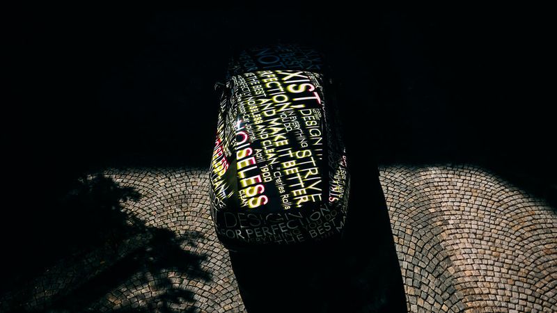 Die ersten Einheiten des „Spectre“ sollen Ende 2023 zu den Kunden rollen. (Bild: Rolls-Royce)