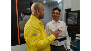 Fachkräftelücke und Wettbewerbsdruck? Dann können Sandvik-Ingenieure durch den Ansatz „Engineering Projects” dabei helfen, den immer herausfordernden Ansprüchen und Problemen in der Metallzerspanung gerecht zu werden. Hier eine ausführliche Darstellung ... (Bild: Sandvik Coromant)