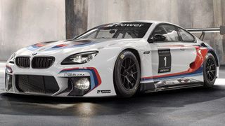 Mit dem neuen BMW M6 GT3 will der bayrische Automobilhersteller die Zuverlässigkeit zurückerlangen, an der es beim Z4 GT3 häufig bei Langstreckenrennen krankte. (Foto: BMW)