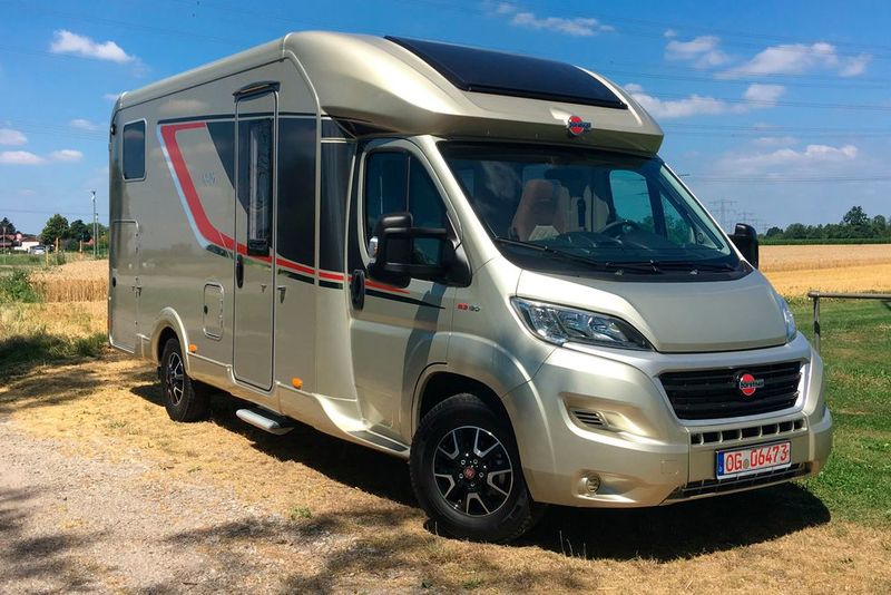 Der Bürstner Ixeo T dürfte auf dem Caravan Salon 2018 zu den wichtigsten Neuheiten bei den teilintegrierten Fahrzeugen zählen. (Bild: BÃ¼rstner)