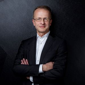 Dr. Jens Schulte, derzeit Finanzvorstand bei Schott, wird als CFO von Thyssenkrupp Nachfolger von Dr. Klaus Keysberg.(Bild:  Thyssenkrupp)