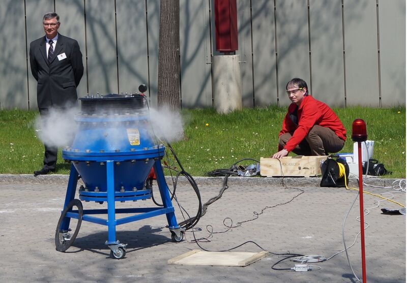 Here’s how it works – flame extinguishing included (Picture: PROCESS)