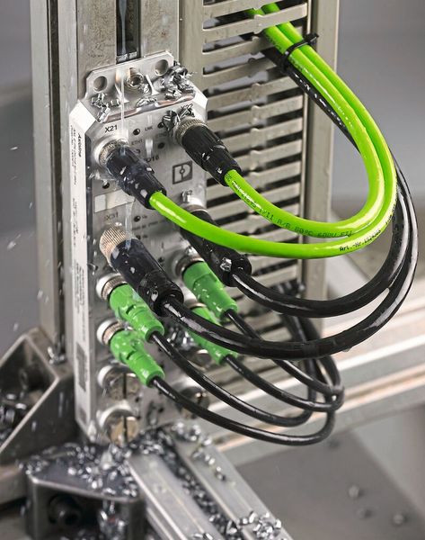 Bild 5: Eine weitere Ergänzung ist Axioline E, eine neue Generation I/O-System in Blockbauweise für die schaltschranklose dezentrale Automatisierung. (Bild: Phoenix Contact)