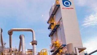To support the levels of oxygen and nitrogen needed at Methanex’s third methanol plant in Geismar, as well as other customers, Air Liquide will build two new Air Separation Units with a capacity of 2,500 tonnes/day of oxygen each. (Air Liquide)