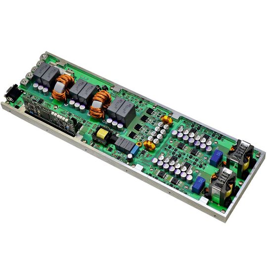 Der 1000-Watt-Buck-Boost-Wandler CLW: Mit ihm lassen sich Kondensatorbatterien an Bordnetzen im Spannungsbereich 9 bis 36 V laden. Der 1000-Watt-Buck-Boost-Wandler CLW: Mit ihm lassen sich Kondensatorbatterien an Bordnetzen im Spannungsbereich 9 bis 36 V laden.