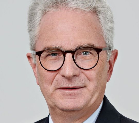 Quarantäneregelungen: Der aktuelle Flickenteppich an Formulierungen und individuelle Varianten in den einzelnen Bundesländern einnert Ulrich Ackermann, Leiter VDMA Außenwirtschaft, an die Kleinstaaterei des 19. Jahrhunderts.(Bild:  Uwe Nölke)