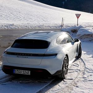 (Rosenow/»kfz-betrieb«)