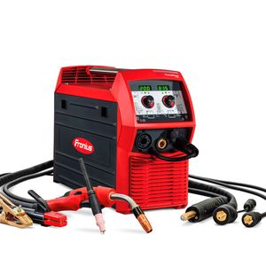 Mit der Trans Steel 2200 hat Fronius seine erste einphasige multiprozessfähige MIG/MAG-Inverter-Stromquelle auf den Markt gebracht.