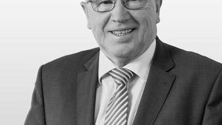 Nach verschiedenen beruflichen Stationen machte sich Edgar Ansmann 1991 selbstständig und gründete in der heimischen Garage die „ANSMANN ACCU-TECHNIK GbR". (Bild: Fotoatelier Bernhard e.K.)