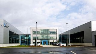 Die Arnold Group will diverse Unternehmensbereiche unter dem Namen Blue Fastening Systems stärker verzahnen. (Arnold)